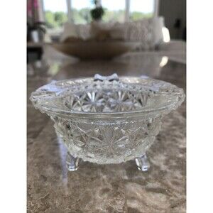 Vintage L. E. Smith Clear Glass Daisy and Button Kettle 3 Footed AshTray  Glass